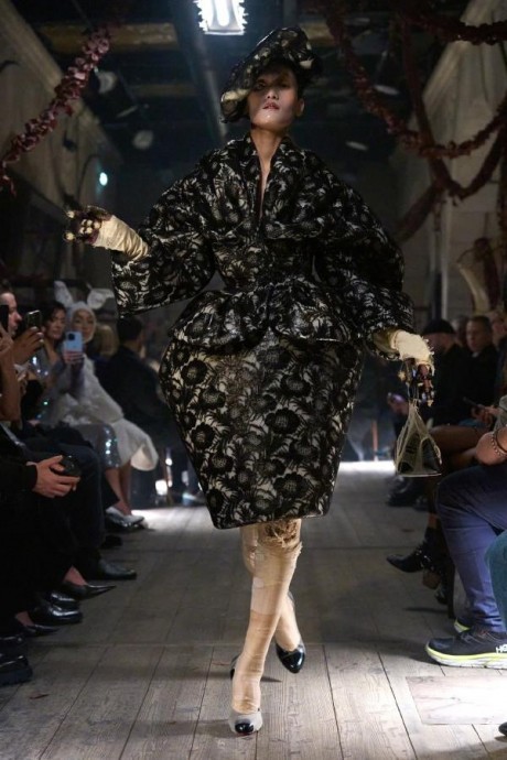 Коллекция Maison Margiela Haute Couture Весна-Лето 2024