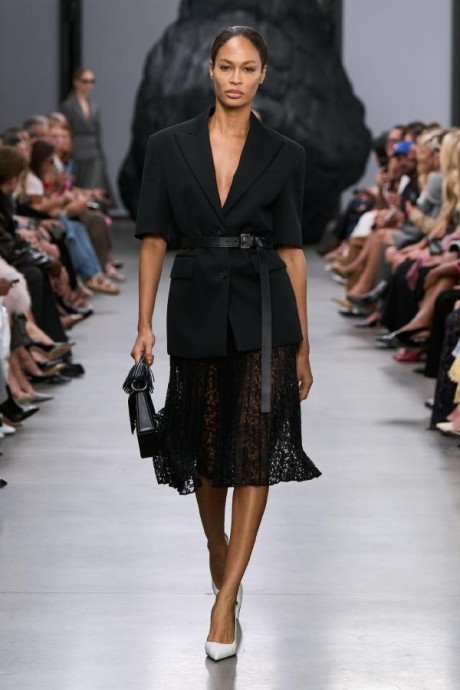 Коллекция Michael Kors Ready-To-Wear Весна-Лето 2025