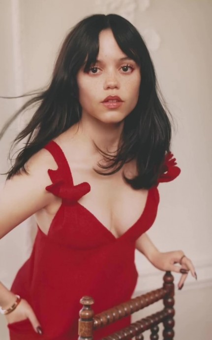 Дженна Ортега (Jenna Ortega) в фотосессии для журнала Vanity Fair (2024)