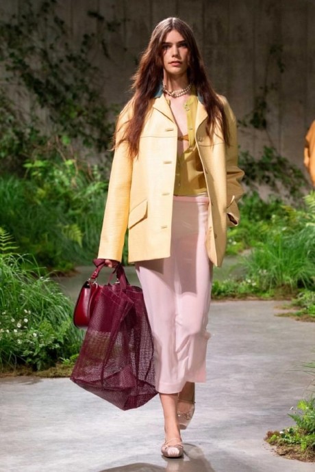 Коллекция Gucci Cruise 2025 London Fashion Show