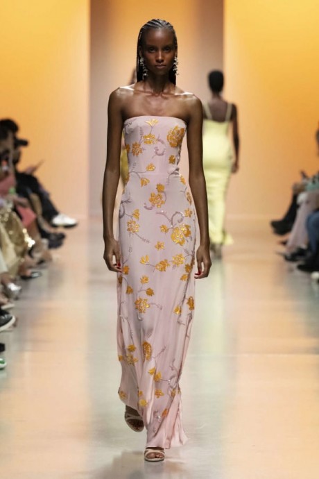 Коллекция Georges Hobeika Ready-To-Wear Весна-Лето 2025