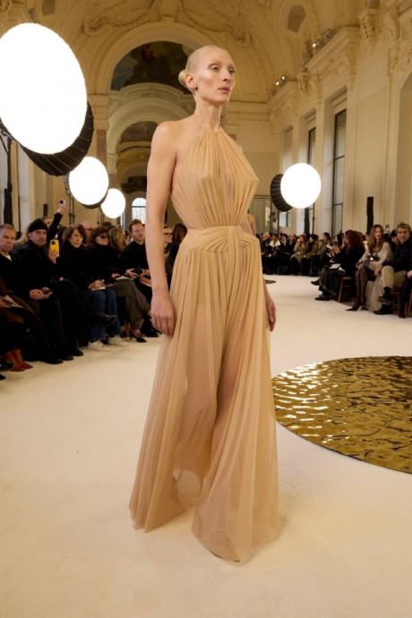 Коллекция Schiaparelli Haute Couture Весна-Лето 2025