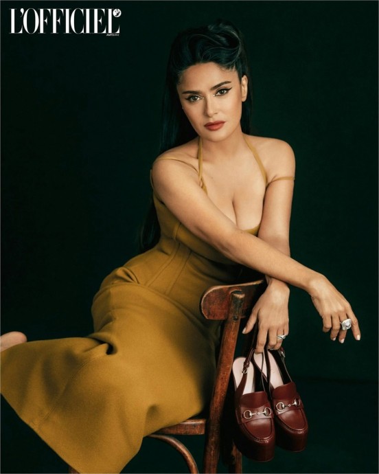 Сальма Хайек (Salma Hayek) в фотосессии для журнала L’Officiel (2024)