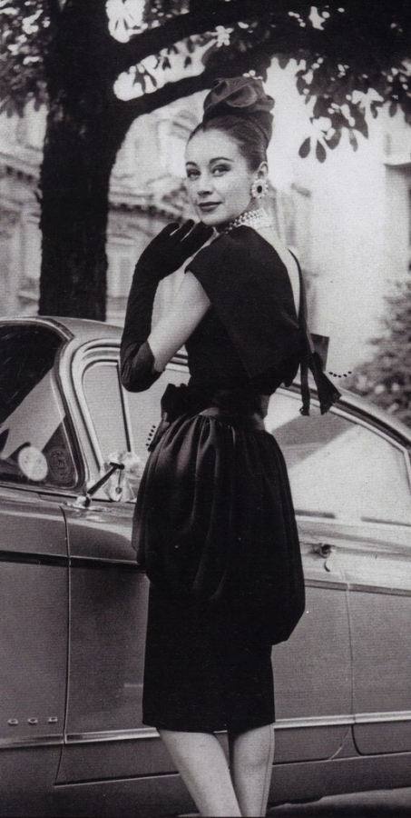 Платья и костюмы дома Dior. 1959 год.