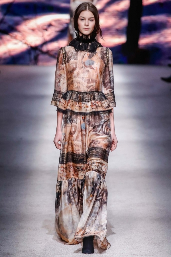 Alberta Ferretti Fall 2015 Ready-to-Wear